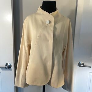 Escada Ivory Tailored Jacket EU 36 US 4-6 Classic Minimalist
